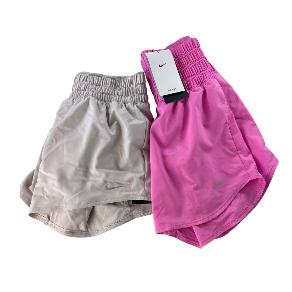 Nike Dri -Fit Womens Training Shorts Lot of 2 Pink Beige Loose Fit XSmall NEW